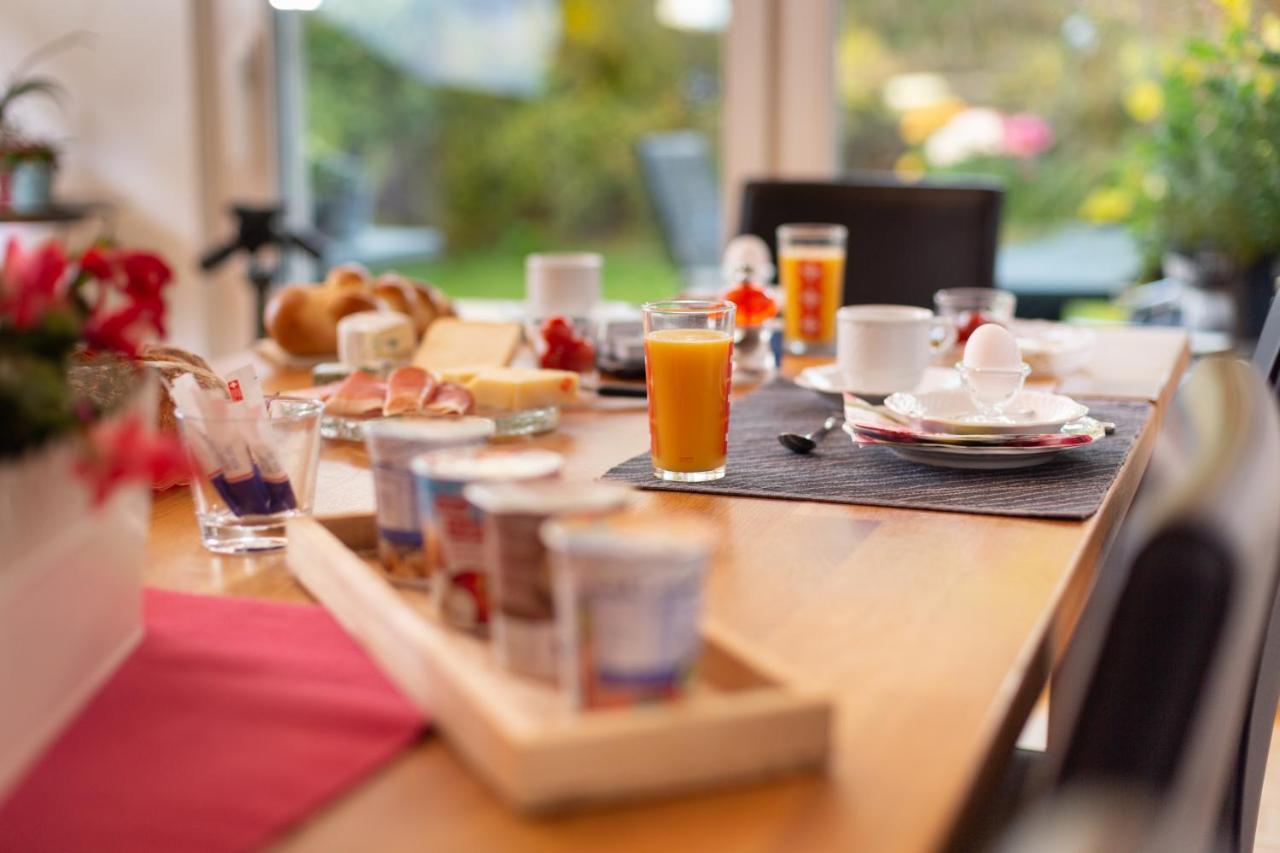 Mybednbreakfast In Bottmingen Bed & Breakfast Exterior photo